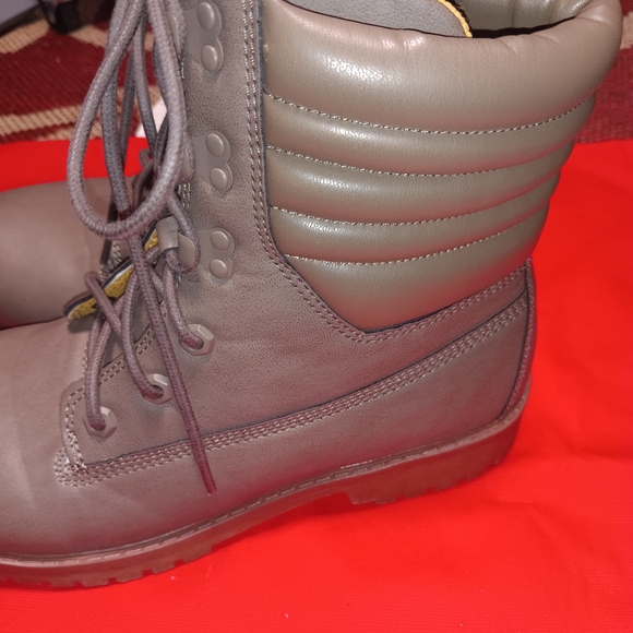 Stylish Gray Women's Boots By Glazed - Picture 2 of 7